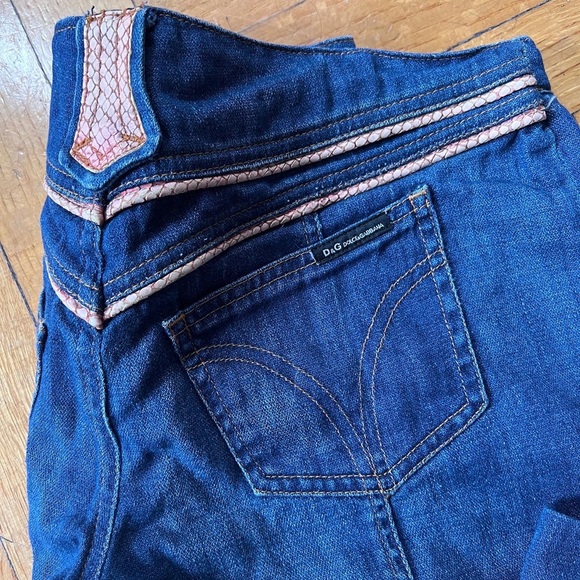 Dolce & Gabbana blue jeans,Excellent condition. Tag says size 29,Waist aprox 32β - Picture 5 of 6